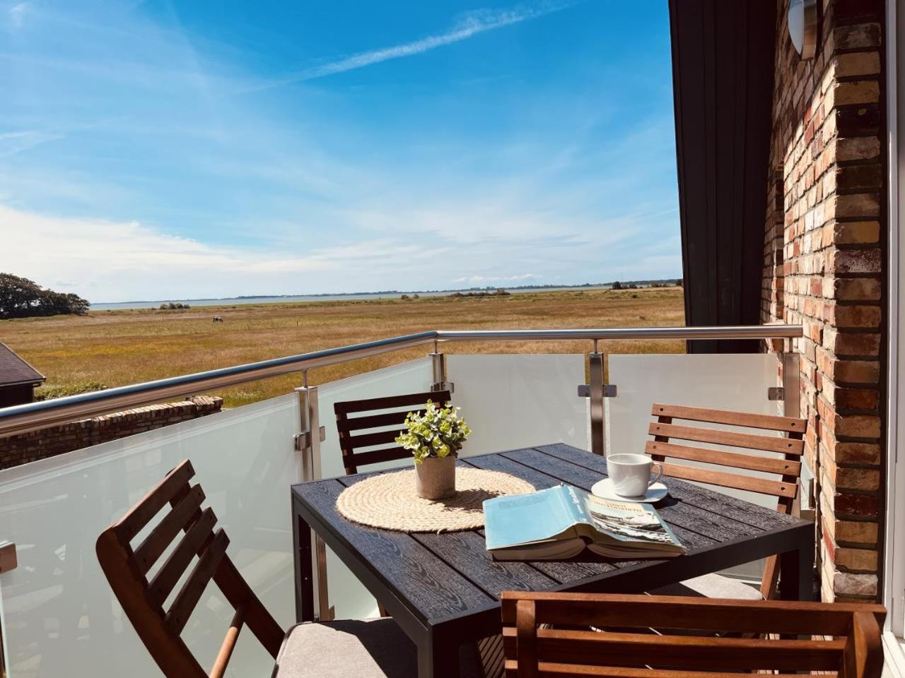 Holmblick - Boddenblick, Balkon, 2 Schlafzimmer, 4 Personen บอร์น ภายนอก รูปภาพ