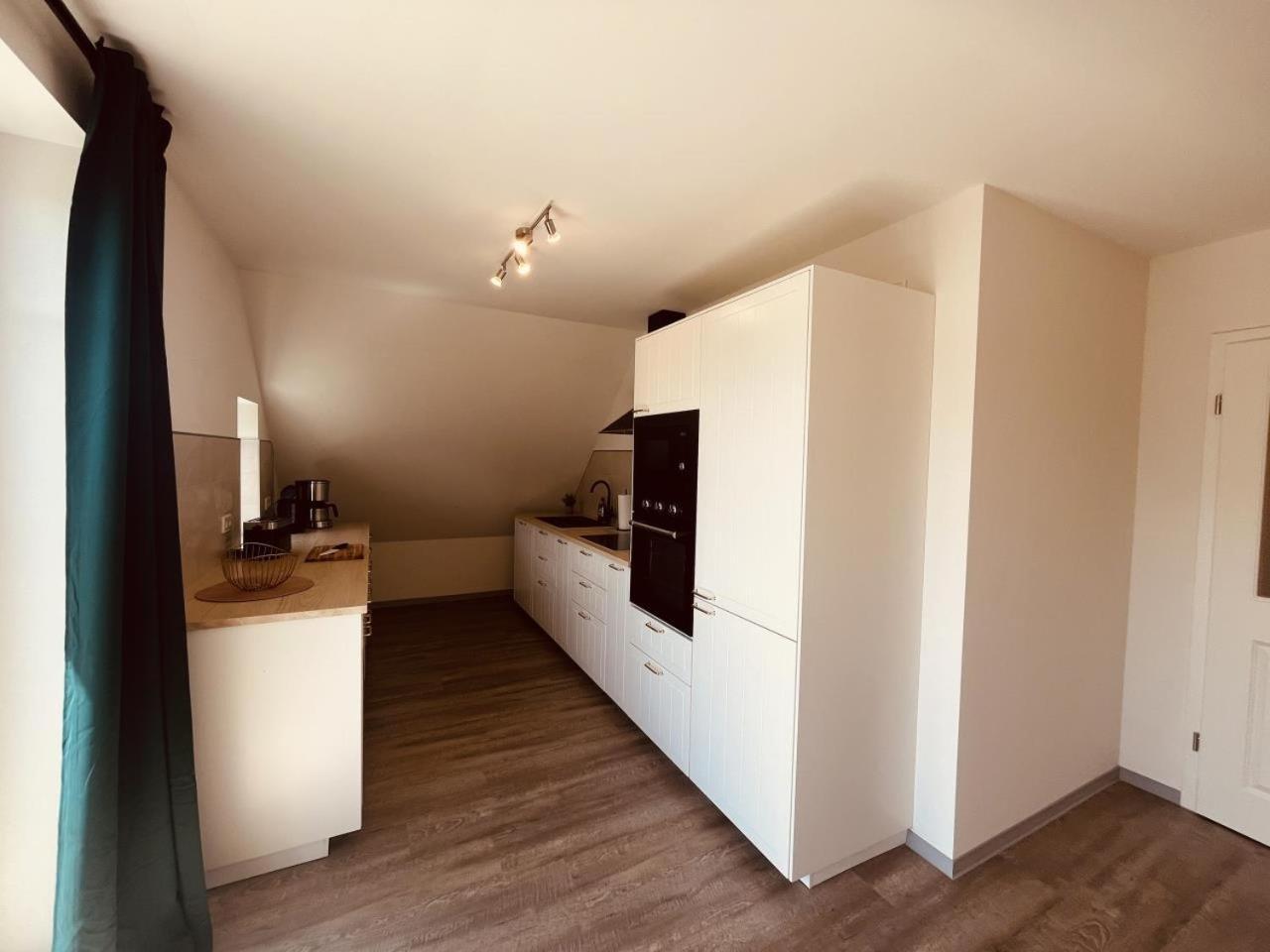 Holmblick - Boddenblick, Balkon, 2 Schlafzimmer, 4 Personen บอร์น ภายนอก รูปภาพ